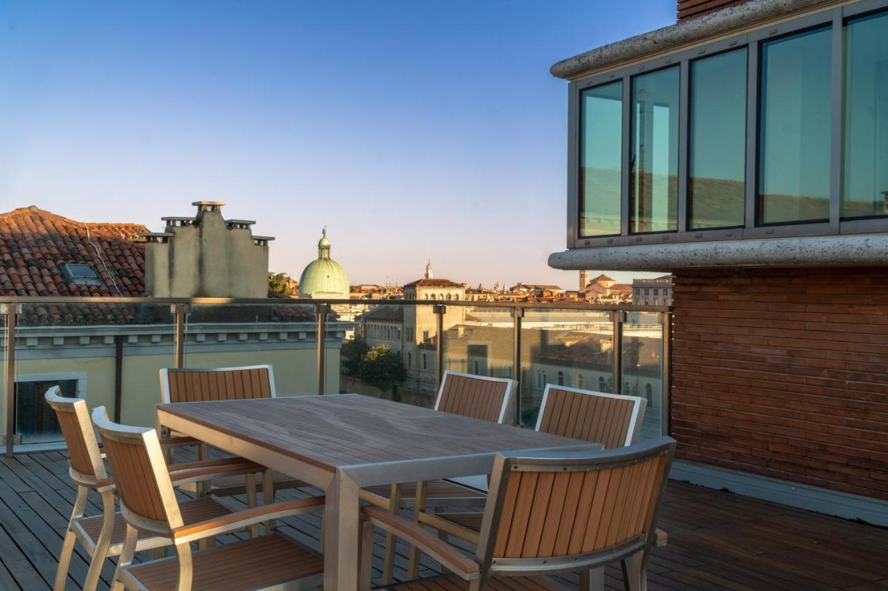 Centrale Mazzoni Apartments R&R Venezia Esterno foto
